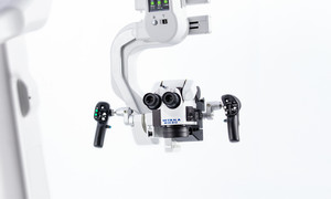 Mikroskop operacyjny w chirurgii kręgosłupa – „prawa ręka” lekarza
