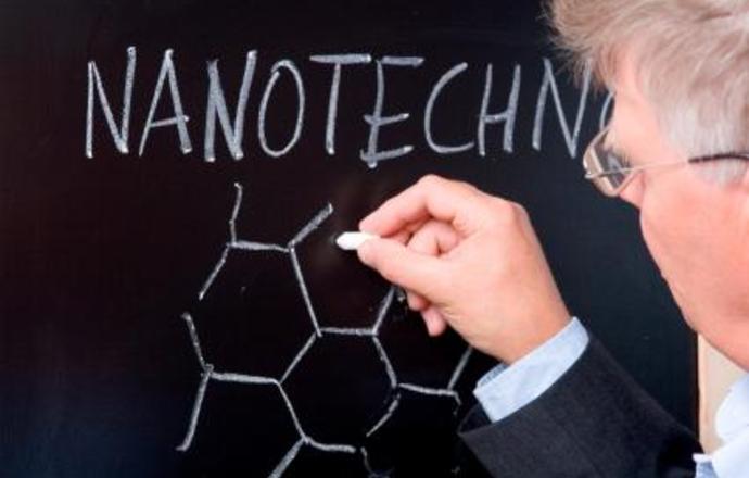 Nanotechnologia i nanomedycyna w walce z rakiem