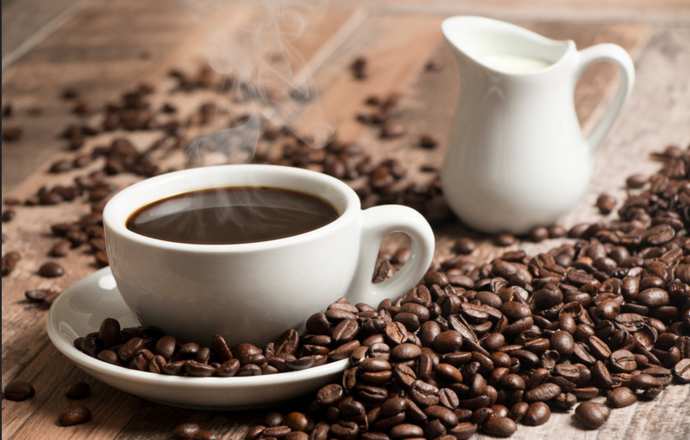 Picie kawy – sposobem na zapobieganie fotostarzeniu skóry