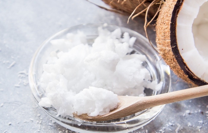Pasta do zębów z oleju kokosowego - skuteczna i naturalna alternatywa dla zachowania zdrowi
