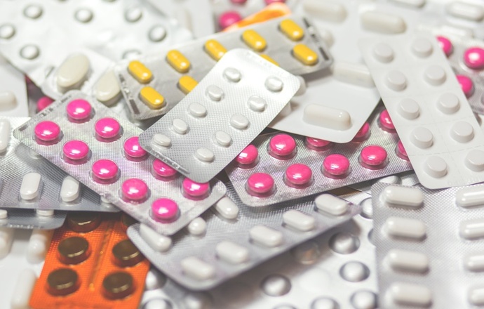 Firmy farmaceutyczne rozpoczynają walkę z opornością na środki przeciwdrobnoustrojowe