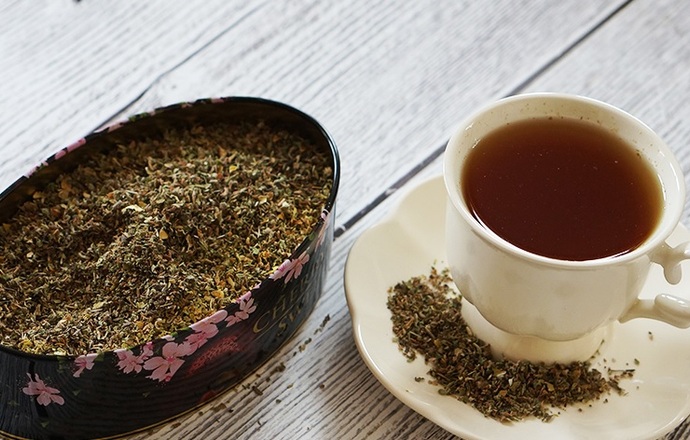 Konkurent zielonej herbaty, czyli dlaczego warto pić napar z czystka?