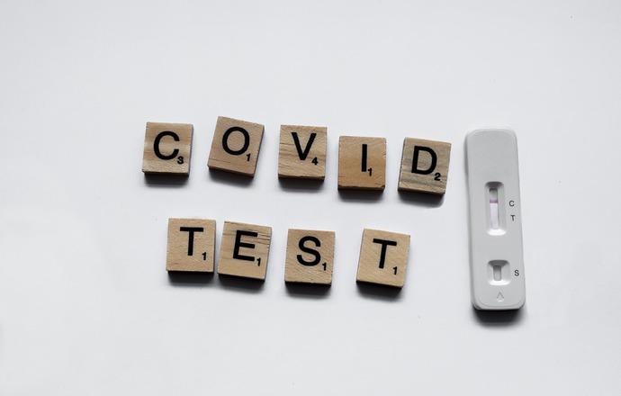 Prezes KRDL: testy serologiczne na COVID-19 mniej wiarygodne, mogą rodzić skutki prawne dla