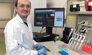 Gdański naukowiec wyizolował genom wirusa SARS-CoV-2