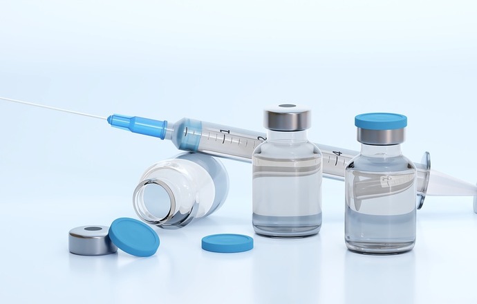Reuters: Europejska szczepionka przeciwko COVID-19 może być dostępna pod koniec 2020 r.
