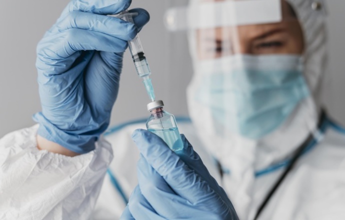 Jednodawkowa szczepionka J&J przeciw COVID-19 uzyskała od KE warunkowe pozwolenie na dopusz