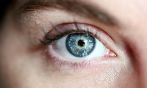 Nowe technologie w pogoni za utraconym wzrokiem – implant mózgowy, bioniczne oko, sztuczna 