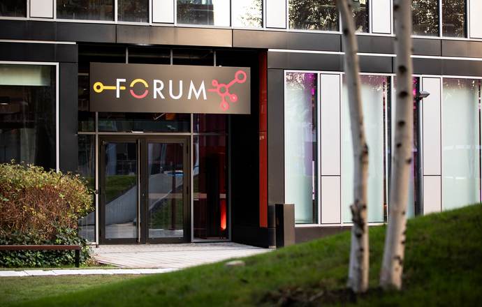 AstraZeneca otwiera Forum – pierwszą w Warszawie przestrzeń do rozwoju innowacji z obszaru 