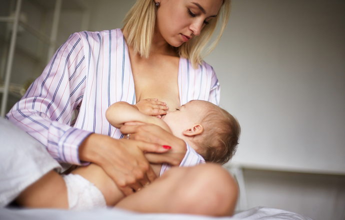 Żółtaczka u noworodka – czym jest i kiedy powinna niepokoić?