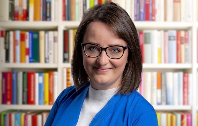 Polska neurolożka wykazała, że migrena nie znika po menopauzie. To mit, który szkodzi kobie