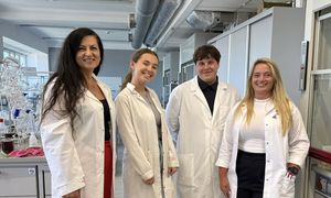 Czy leki można podać w... lakierze do paznokci?! Nowe badania biotechnologów Politechniki K