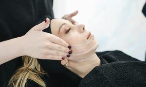 Peeling enzymatyczny – co to jest, jak działa i jak wybrać najlepszy dla swojej skóry?