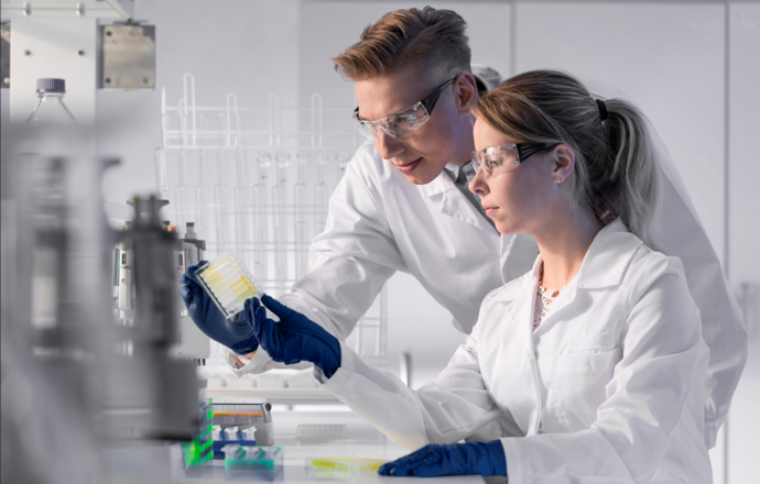 W Polsce opracowano pierwszy na świecie biologiczny biorównoważny natalizumab. Teraz pomoże