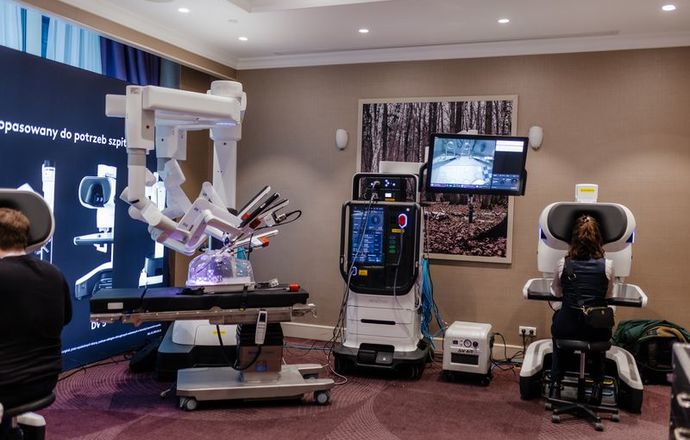 Rosnąca liczba pacjentów z chorobami jelita grubego wymaga systemowego podejścia do opieki 