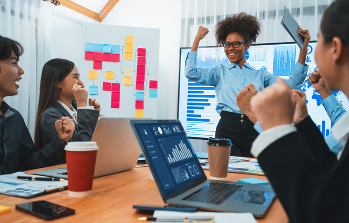 Jak wspierać mózg, aby efektywniej pracować?