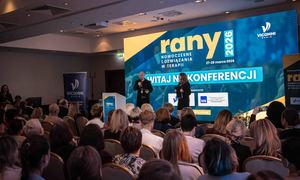 800 specjalistów, jeden cel – nowoczesne leczenie ran w Polsce