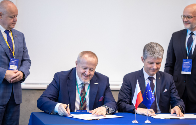 Innowacyjne terapie i leki przyszłości made in Poland. NCBR podpisało umowę z firmą Selvita