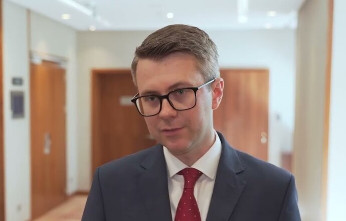 Jak w praktyce przebiega proces tworzenia prawa kosmetycznego w Unii Europejskiej? Rozmowa 