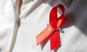 W Polsce wykryto już ponad 35 tys. zakażeń HIV. Dostępne leczenie pozwala trzymać chorobę w