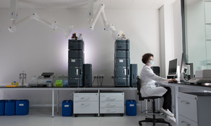 Od laboratorium do produkcji w Europie. Raport ERC wskazuje na znaczenie infrastruktury bio