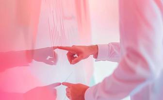 Fit bestbox thumb collaborative discussion in soft pink light