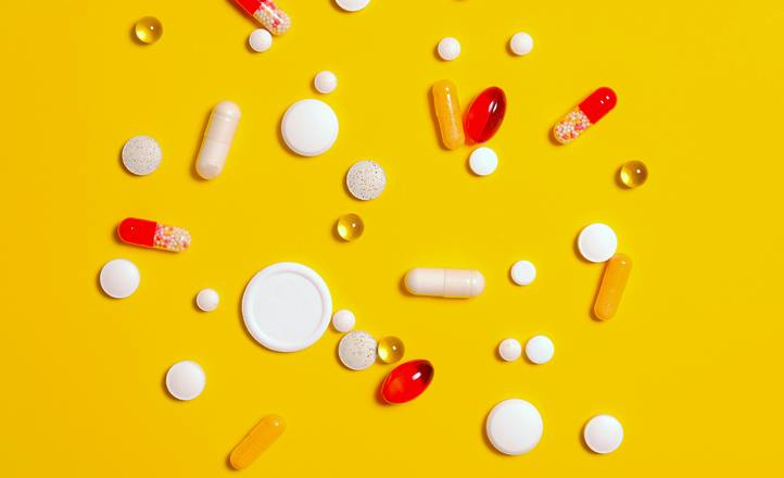 Nowy pakiet farmaceutyczny ma wyrównać szanse pacjentów w całej Unii. W Polsce na niektóre 