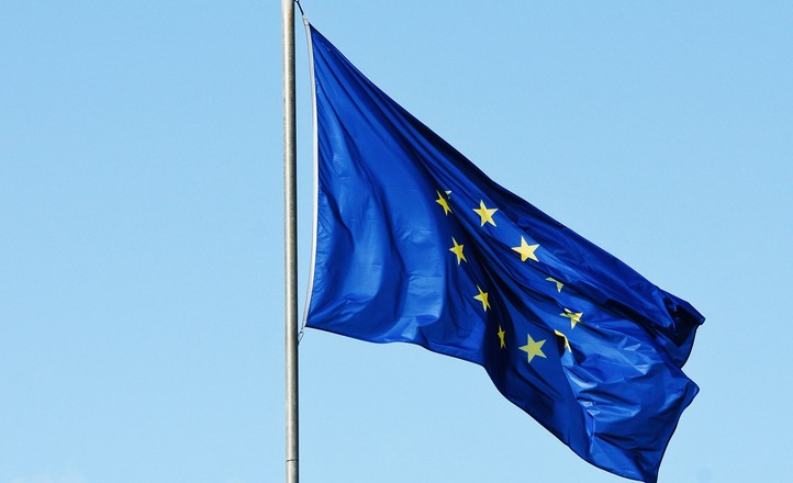 Parlament Europejski zagłosował nad pakietem Omnibus VI.  Przed nami trilogi